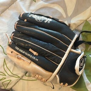 Rawlings mitt for a  child